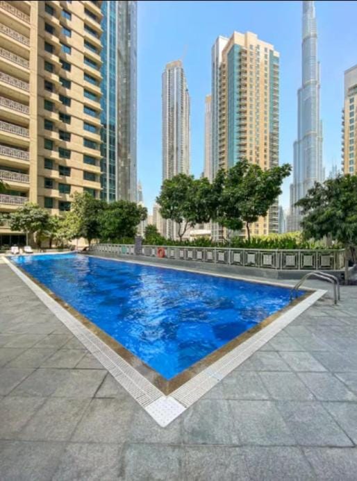 FIRST CLASS 2BR Panoramic Burj Khalifa View Apartment in Dubai