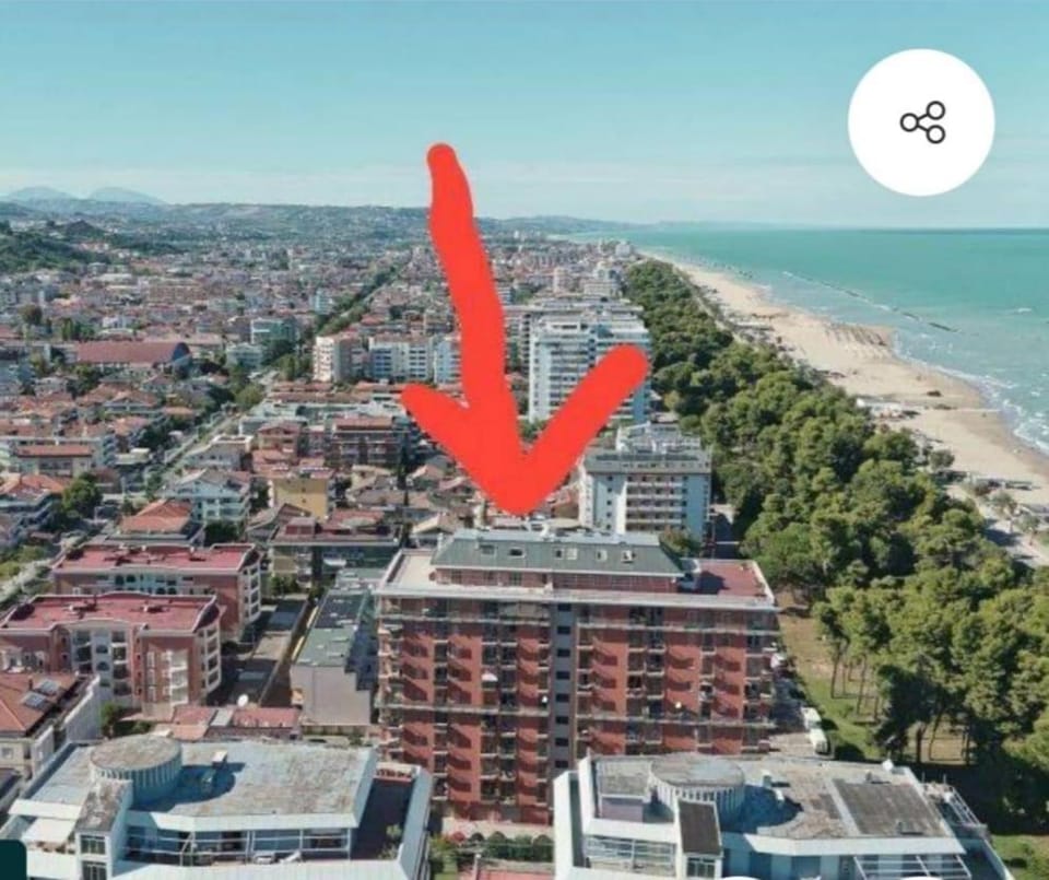 Pine Park & Seafront Residence Pescara Apartment in Montesilvano