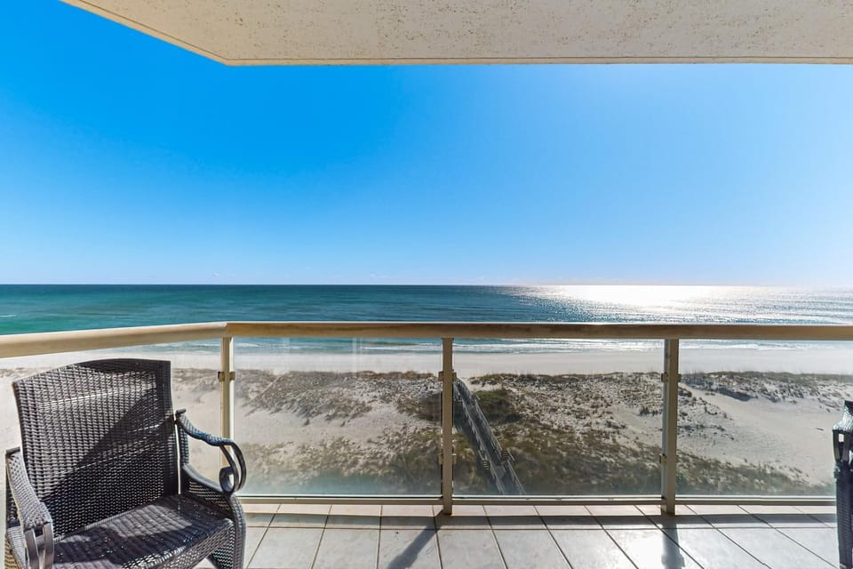 Gulf Front Condo with Onsite Pools Fitness Center Dry Sauna and WiFi House in Pensacola Beach