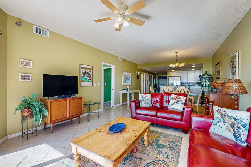 Partial Gulf View Community Pools Onsite Fitness Center Free WiFi House in Pensacola Beach