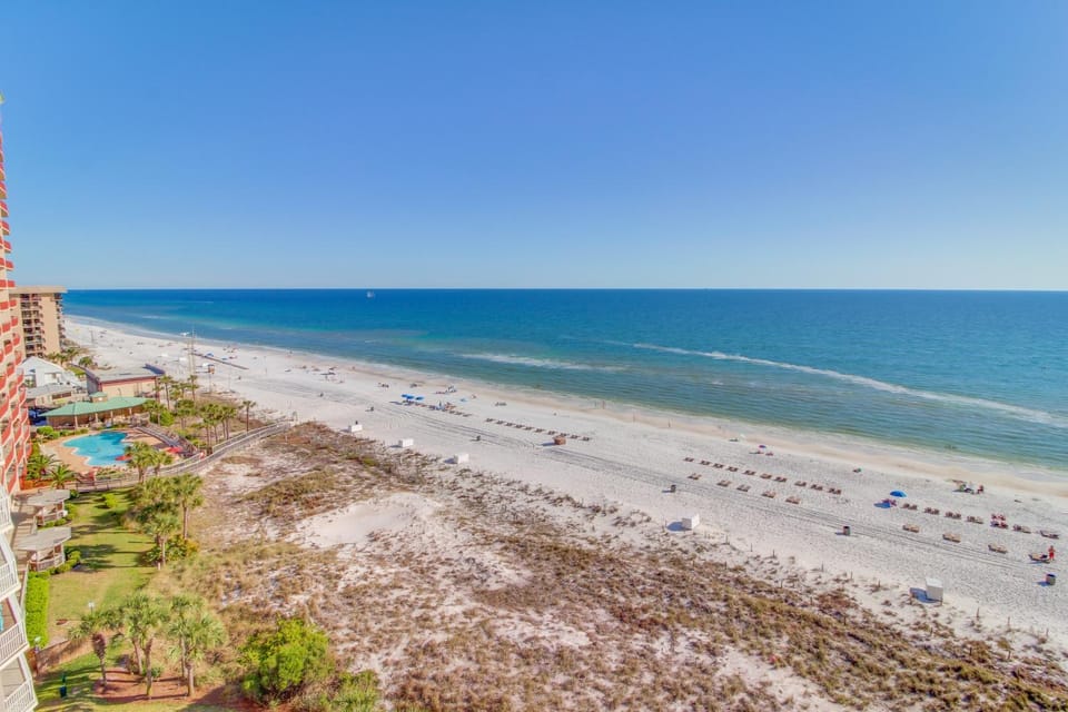 Gulf-front condo with view 3 resort pools tennis & 1 500 ft of resort beachfront House in Lower Grand Lagoon