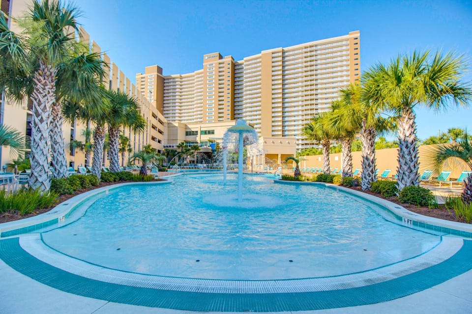 Resort condo on the beach with Gulf views pools hot tub gym & game room House in Panama City Beach