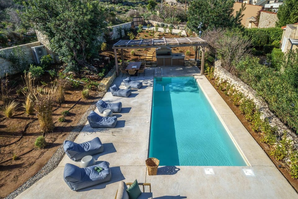 Garden, Pool view, Swimming pool