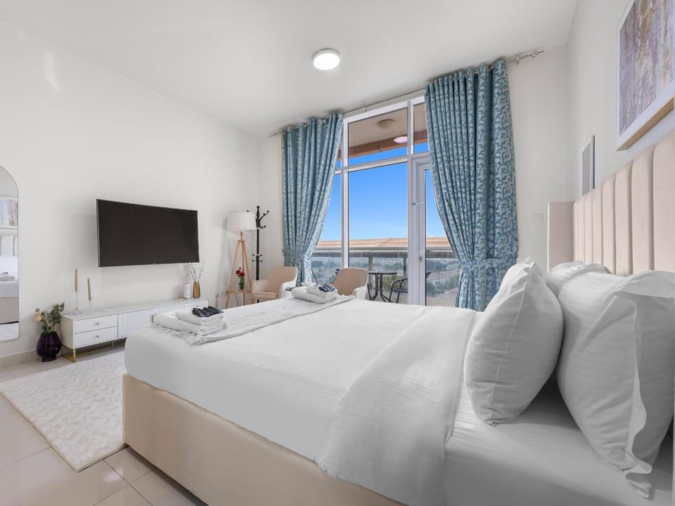 Serenity Hideaway Studio In Al Manara Apartment in Dubai
