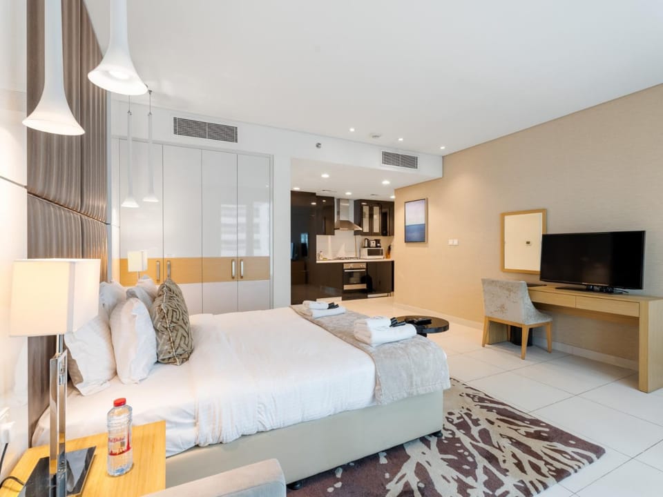 Urban Cozy Studio in Damac Maison Canal View 04 Apartment in Dubai