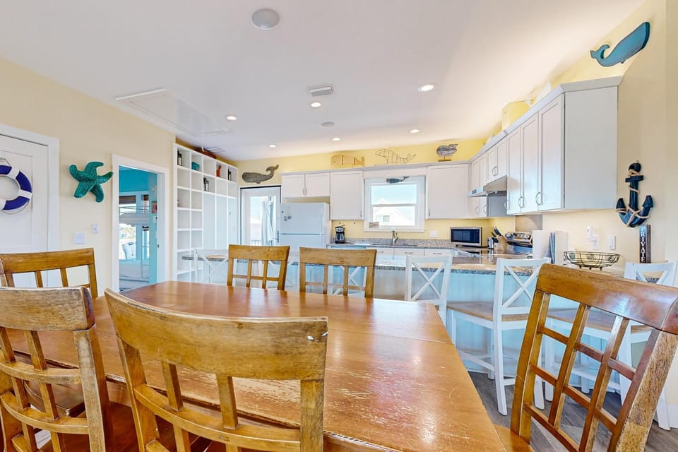 Spacious Gulf-View Home with Large Decks Private W&D and Steps Away From Beach House in Pensacola Beach