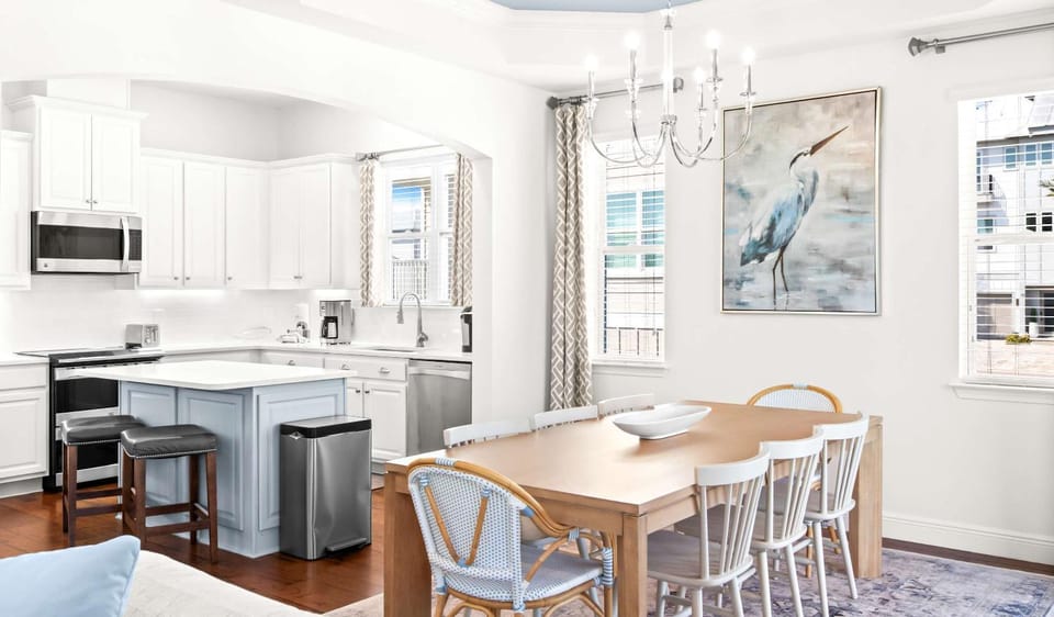 Spacious New-Build with Home Office 2 Decks Shared Pool Park Dock & Free WiFi House in Inlet Beach