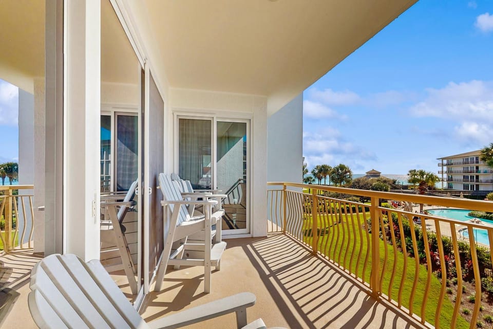 Amazing Santa Rosa Beach condo with pool hot tub & pickleball House in Rosemary Beach