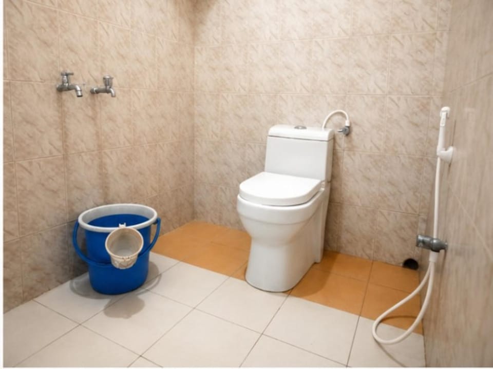 Toilet, Bathroom