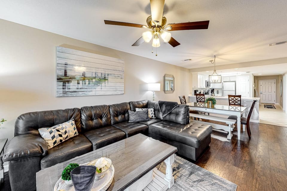 3rd Floor Condo with Shared Pools Tennis Private W&D WiFi and Central AC House in Miramar Beach