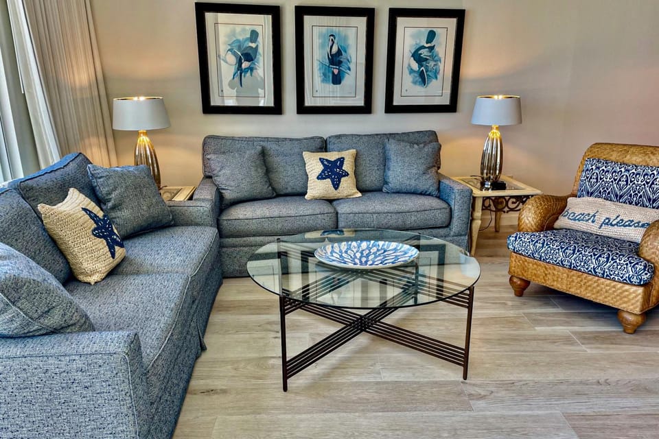 4th Floor Condo with Gulf View Fitness Center Pools Beach Access House in Miramar Beach