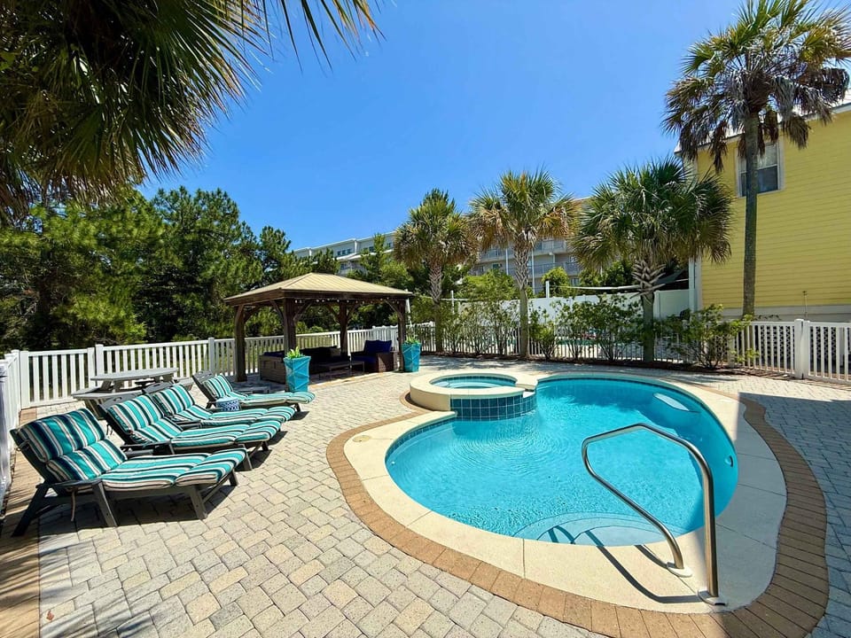 Luxury home with private saltwater pool spa gazebo & deck - walk to beach House in South Walton County