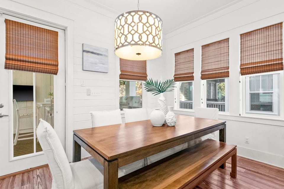 Modern beachside haven with LSV and gas grill - bike to Blue Mt Beach House in Blue Gulf Beach