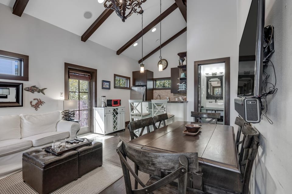 Home steps from the beach with plunge pool gas grill scenic balcony & AC House in Seagrove Beach