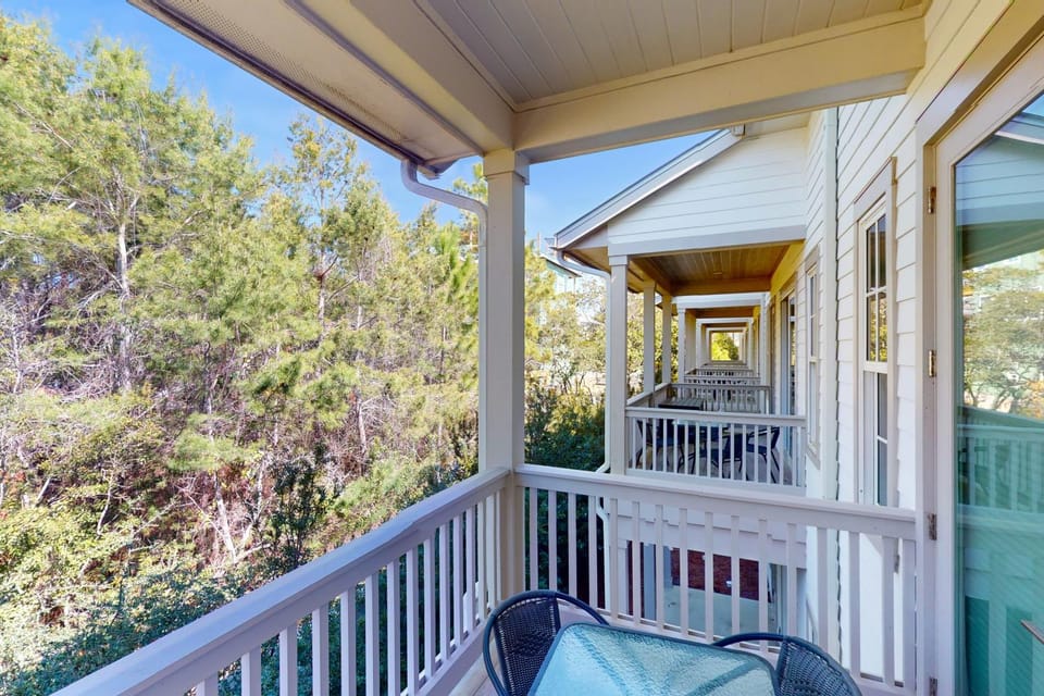 Lake-view condo with a pool hot tub & balcony - walking distance to beach House in South Walton County