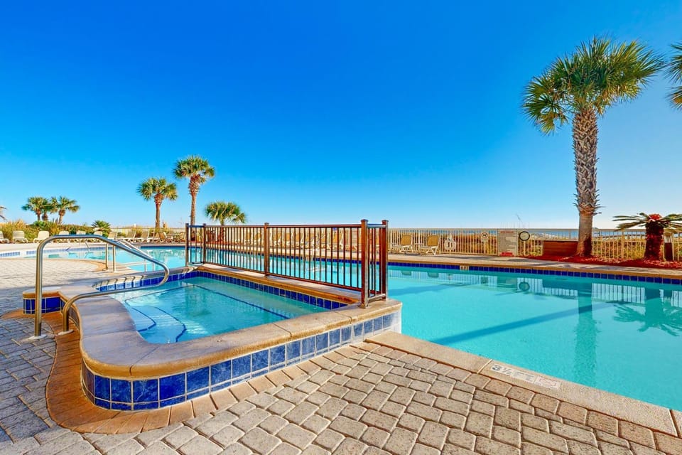 Gulf Front Condo Pools Onsite Nearby Activities Shops Restaurants House in Okaloosa Island