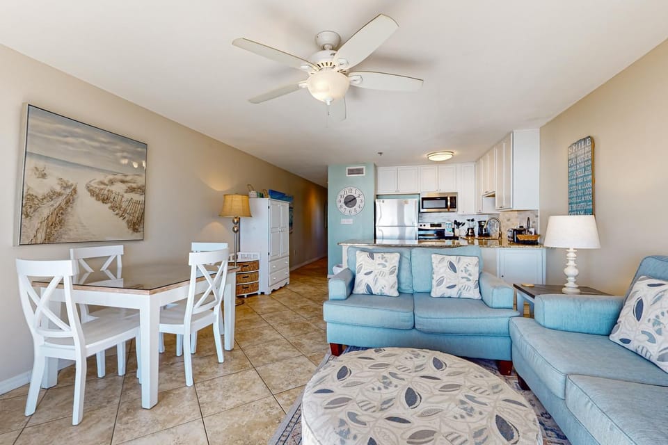 1st-Floor Condo with Gulf View Grill Pools Beach Access Near Shops and Dining House in Destin