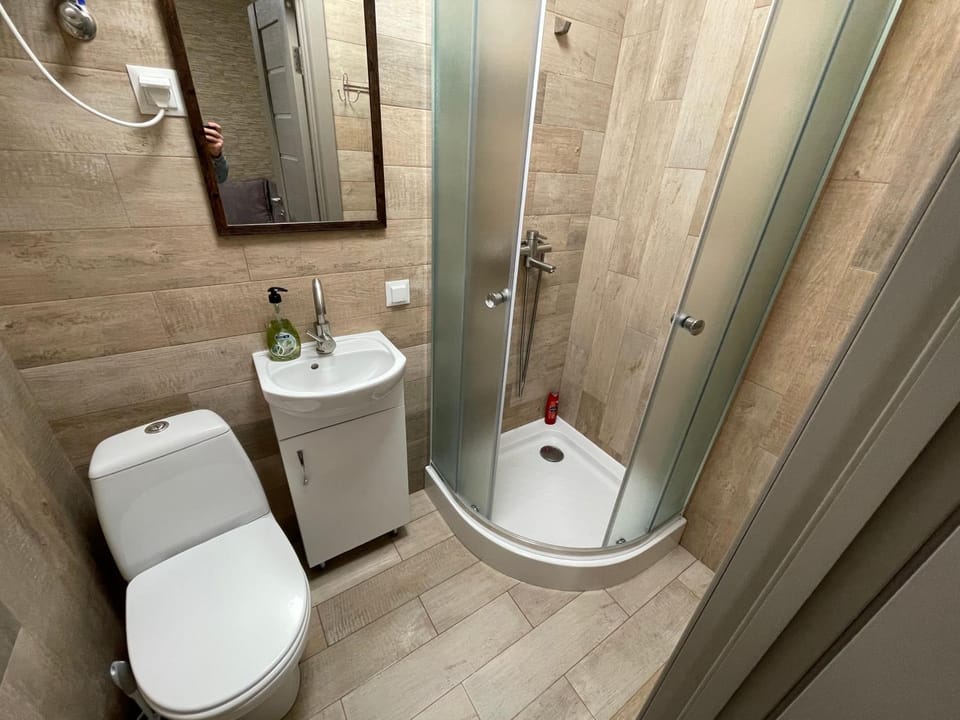 Shower, Toilet, Bathroom