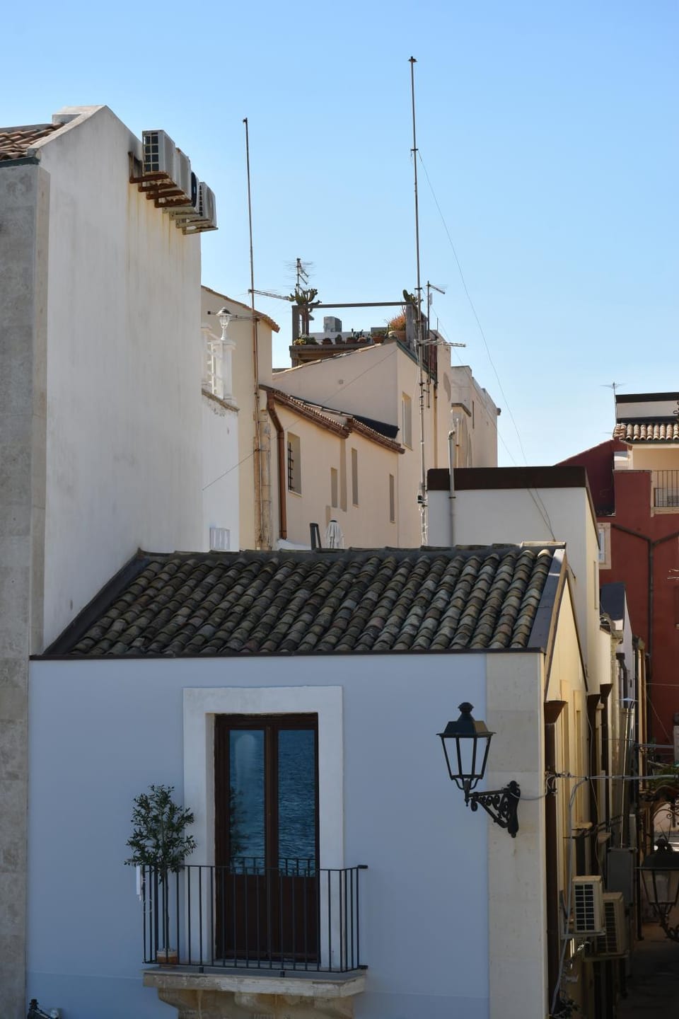 Property building, Balcony/Terrace