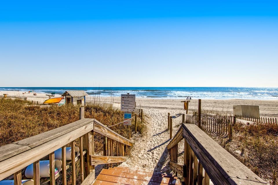 COMPLETELY UPDATED with beach access pool hot tub tennis pickleball & gym House in South Walton County
