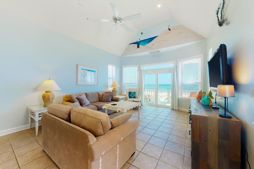Dog-friendly beachfront home with private boardwalk park style grill deck beach view House in Saint George Island