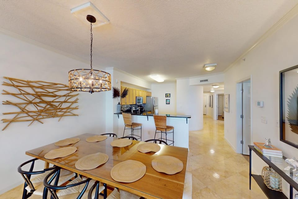Coastal condo with beach pool hot tub sauna tennis bikes W&D & central AC House in South Walton County