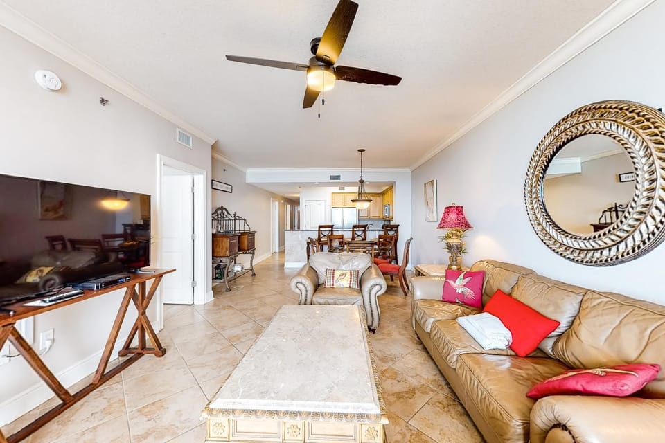3rd-floor gulf front condo with WiFi splash pad & beach equipment rental Apartment in Okaloosa Island