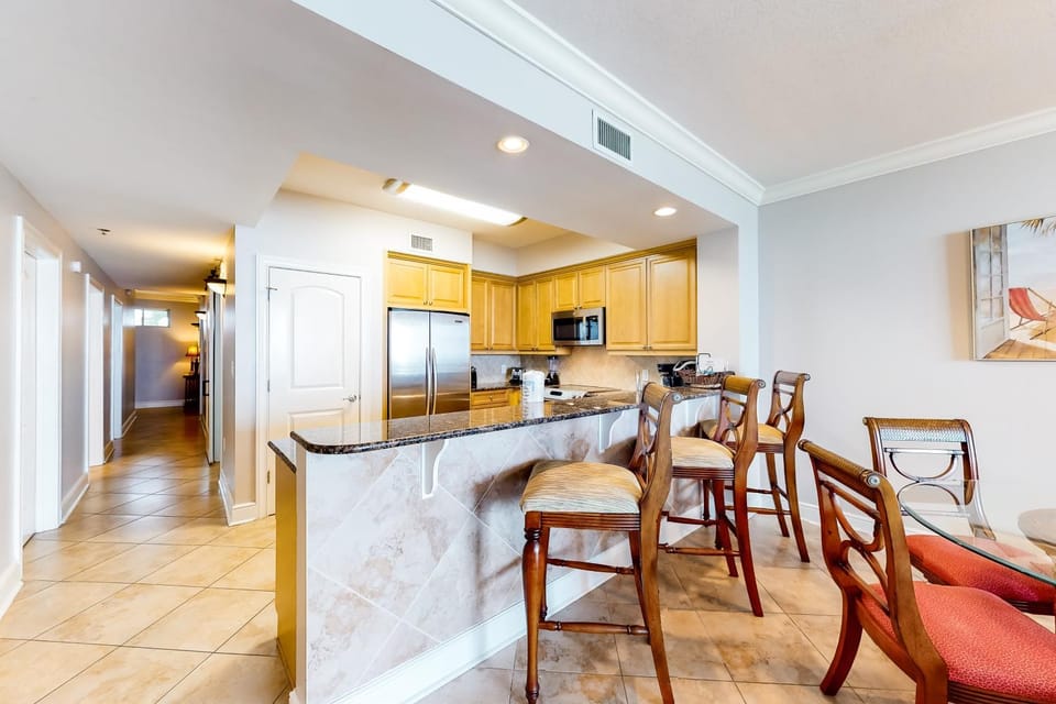 3rd-floor gulf front condo with WiFi splash pad & beach equipment rental Apartment in Okaloosa Island