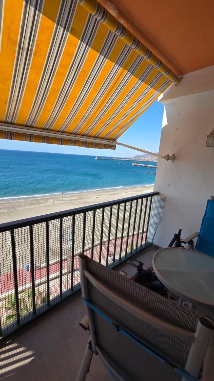 Primera Linea de playa Apartment in Almería