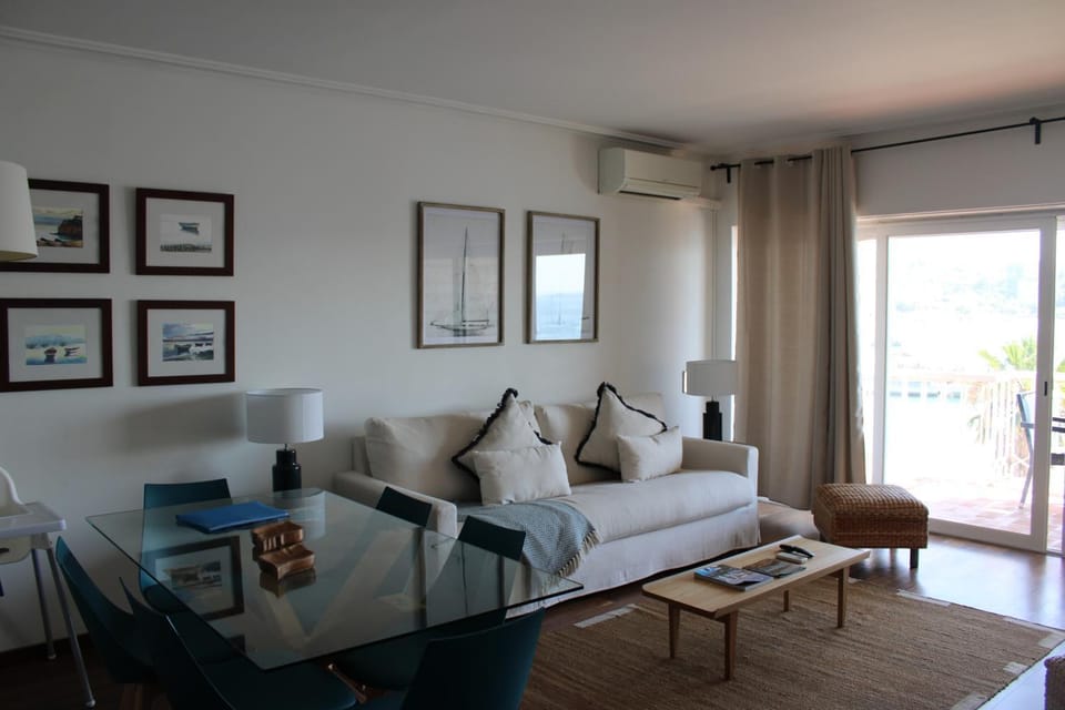 Cascais Bay Terrace V Apartment in Cascais