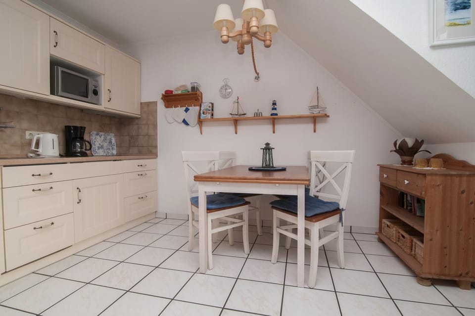 Ferienwohnung Schwalbennest Apartment in Norden
