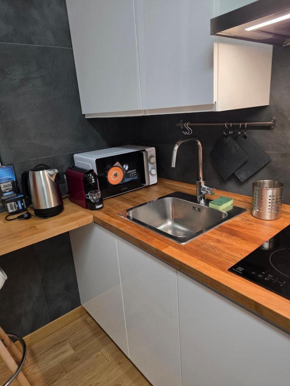 Three-room Apartment in Milan Piazza 24 Maggio Navigli Apartment in Milan