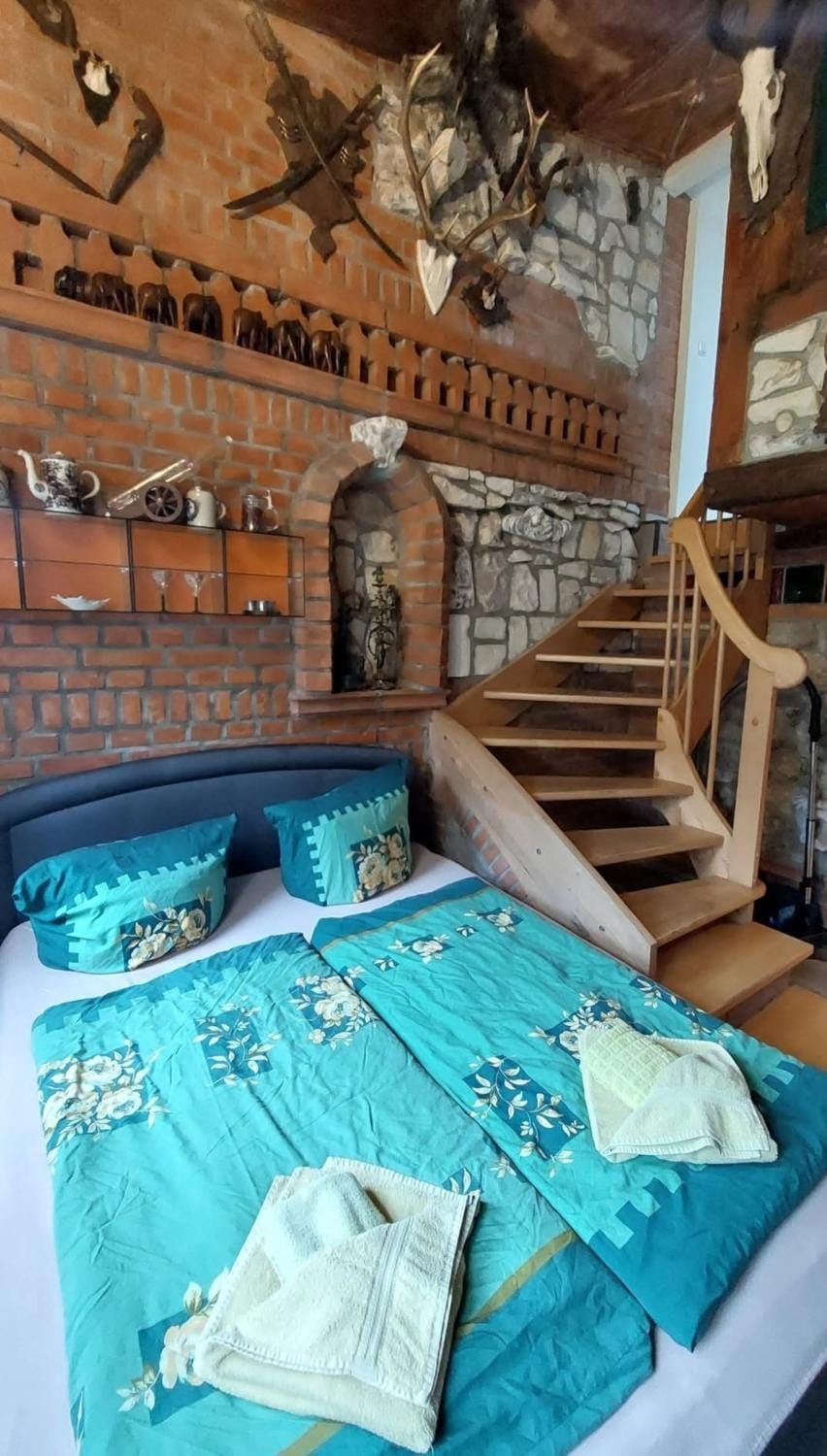 Ferienhof Pommerngreif -Große Wohnung , familiär, mit Poolnutzung und Grillmöglichkeit Apartment in Zinnowitz