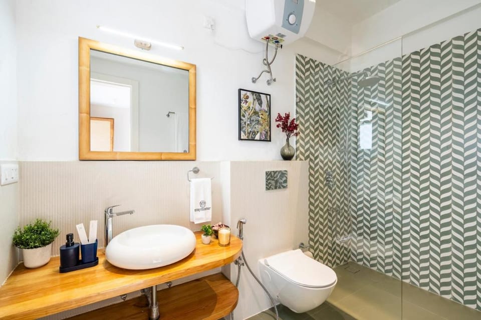 Staymaster Solintra C401 - Pool Apartment in Goa, India