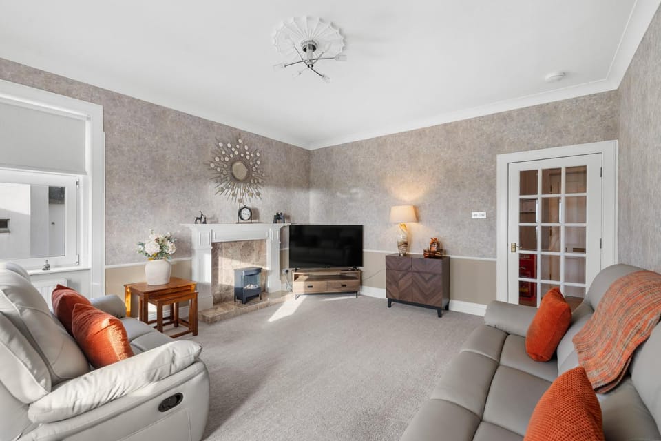TV and multimedia, Living room, internet
