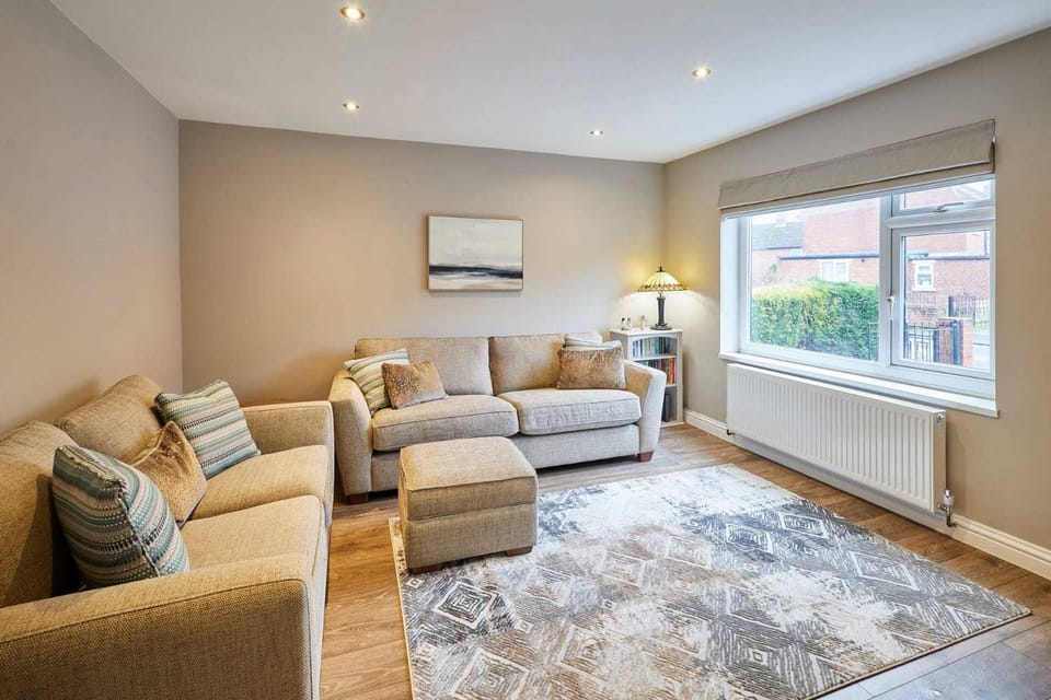 TV and multimedia, Living room, Seating area