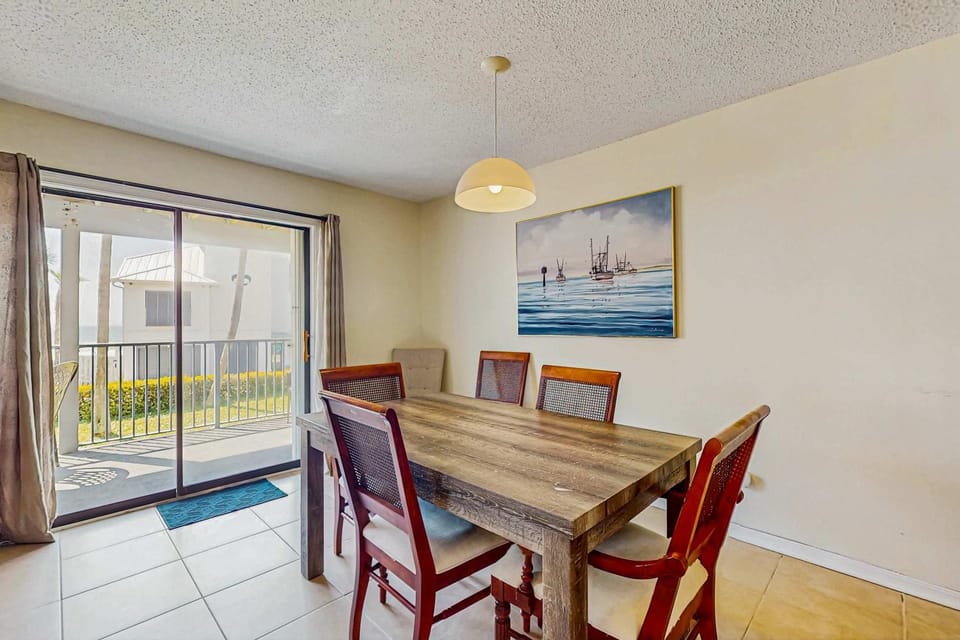 Condo with partial Gulf views shared outdoor pool sun deck & private beach access House in Orange Beach