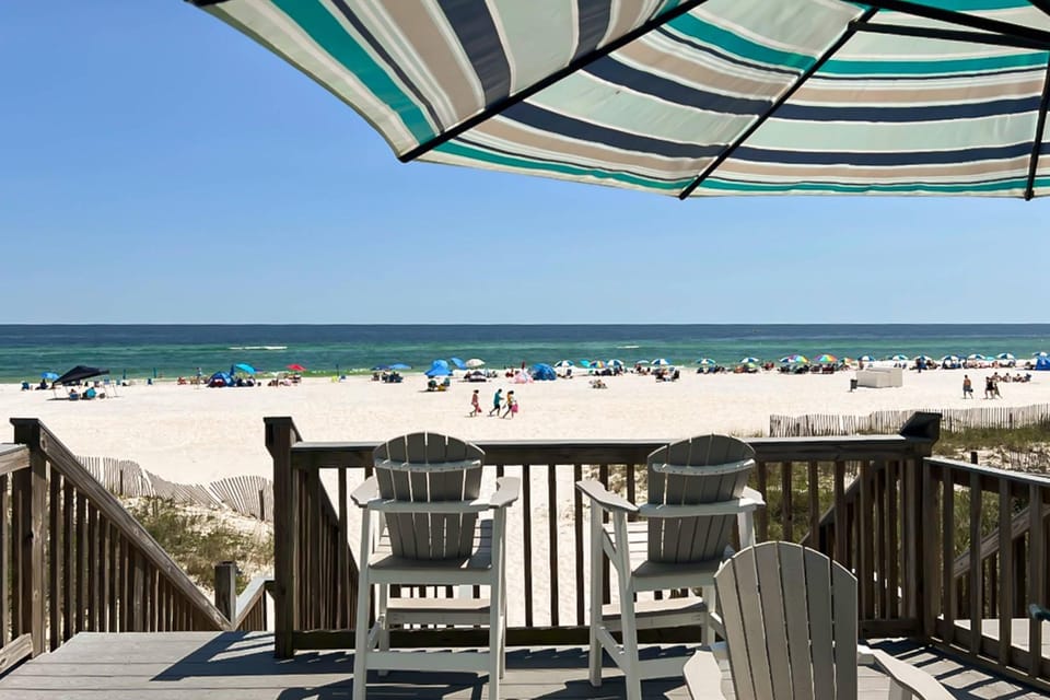 Beachfront Gem - 3 bedroom townhome with waterfront deck House in Orange Beach