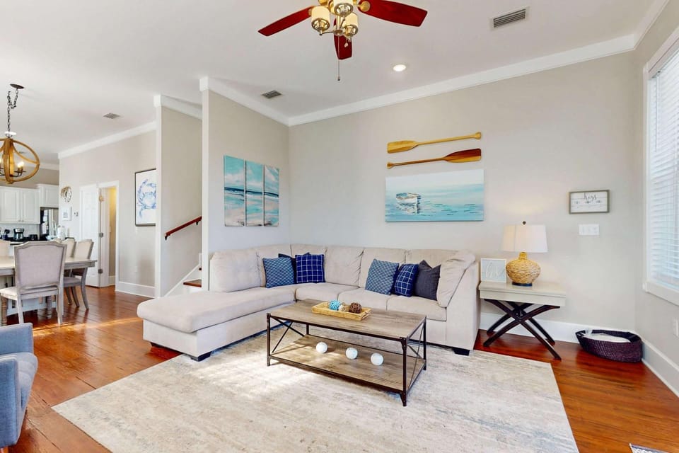 Lagoon-front dog-friendly duplex with heated outdoor pool hot tub & central AC House in West Beach