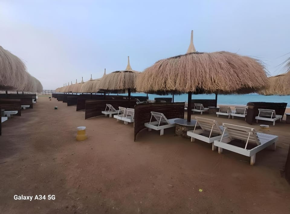 Nearby landmark, Day, Natural landscape, Beach, Sea view, sunbed