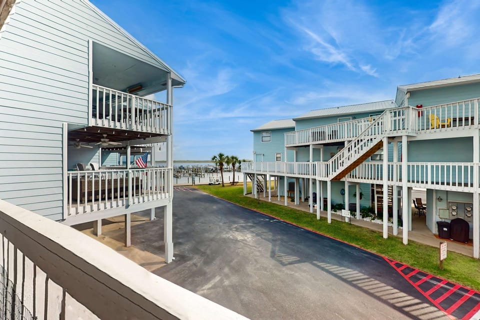 Updated condo on Wolf Bay with shared pool tennis and boat launch House in Orange Beach