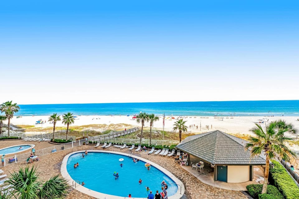 Gulf Front Condo with Shared Pools Hot Tub Tennis & Fitness Room House in Orange Beach