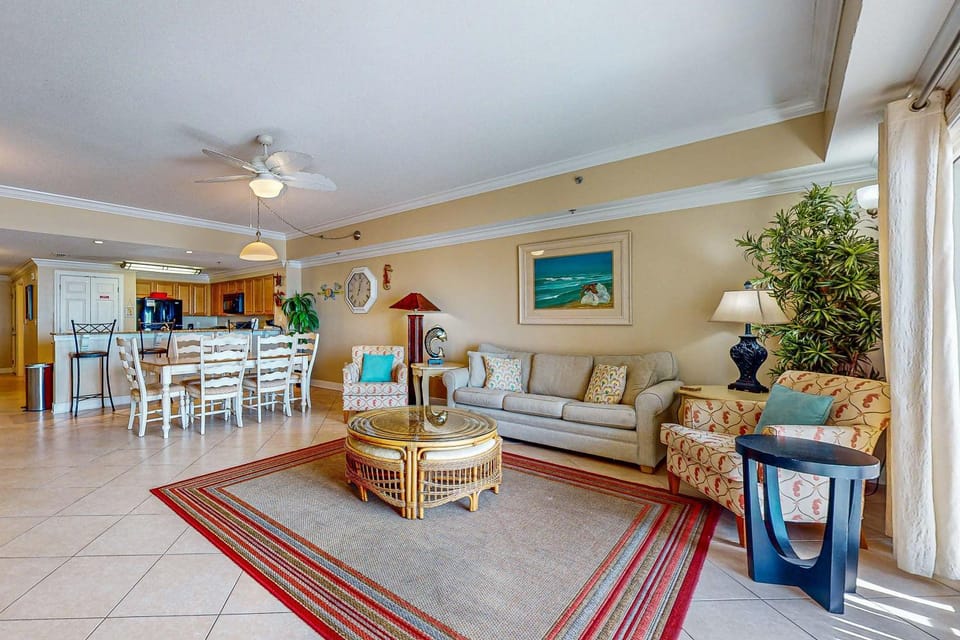 Spacious condo with Gulf-front views & access to pools hot tub gym House in Orange Beach