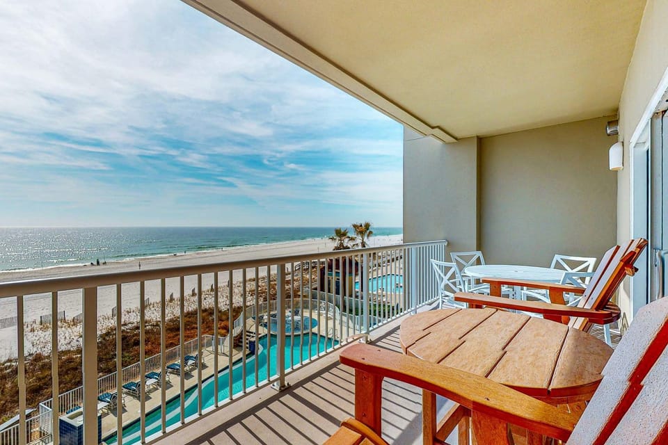 Spacious condo with Gulf-front views & access to pools hot tub gym House in Orange Beach