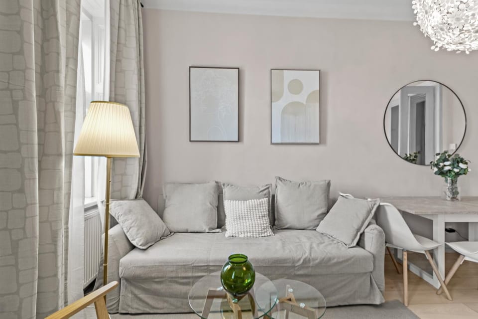 1BR Sleeps 6 - 3 min to U6 Nußdorfer Straße - Near Volksoper Apartment in Vienna