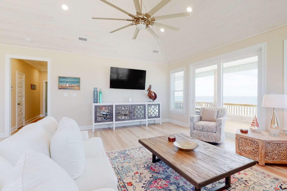 Beautiful beach house with Gulf views covered deck central AC and free WiFi House in Dauphin Island