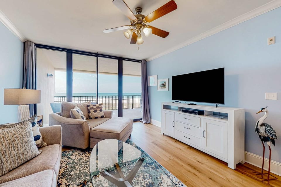 Gulf-front condo with a beach view pools hot tub tennis & fitness room House in Dauphin Island