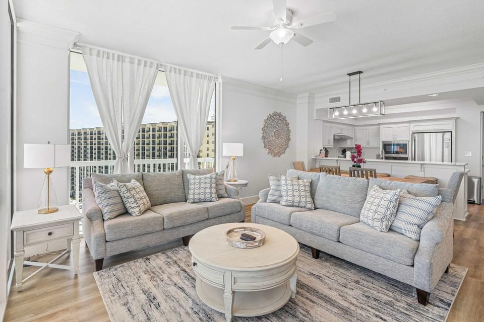 Gulf front condo with pool beach access and wrap around balcony House in Orange Beach