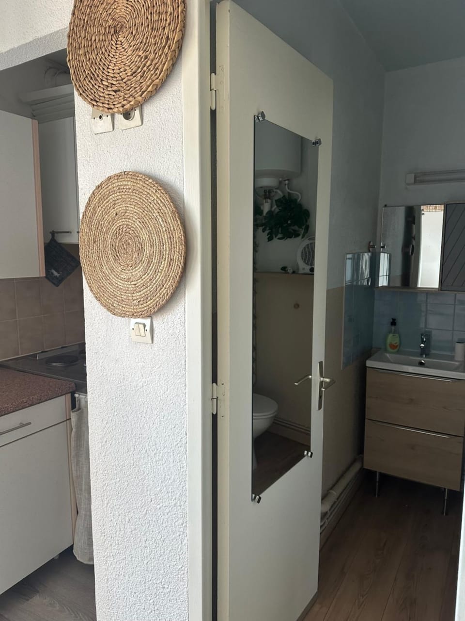 Studio avec coin nuit Terrasse parking Apartment in Agde