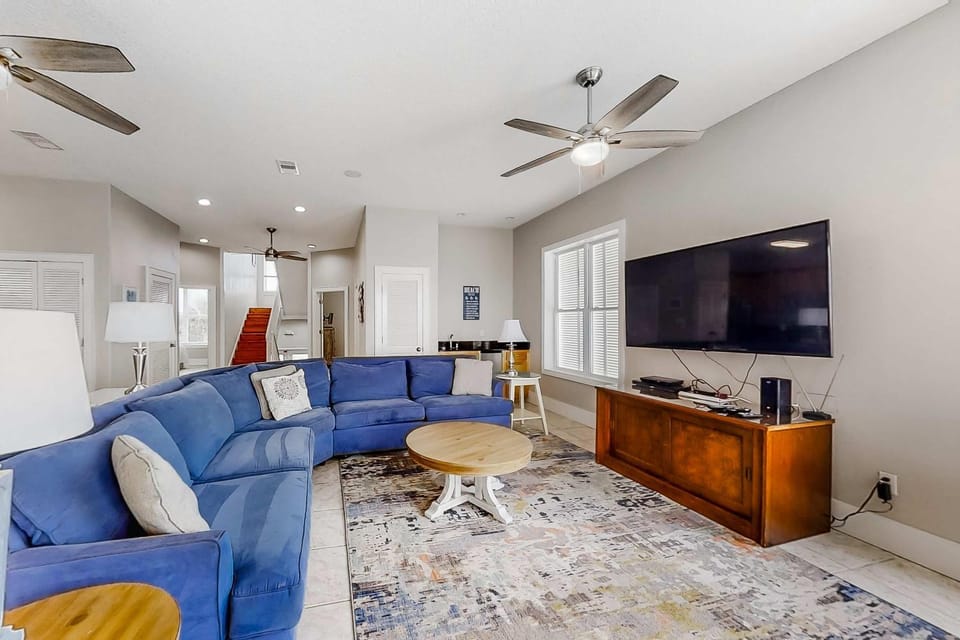 Beautiful Gulf-front home with bright interior pool free WiFi & central AC House in Orange Beach